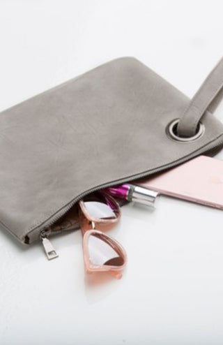 Oversize Clutch