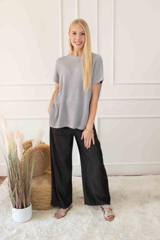 Side Pockets High Waist Wide Leg Lightweight Jeans