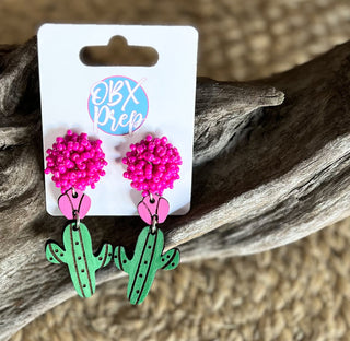 Handmade Hand-Painted Cactus Earrings – Southwestern Charm with a Pop of Pink! ?✨