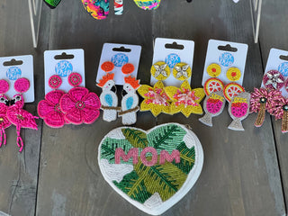 Mom Palm Heart Seed Beaded Coin Purse